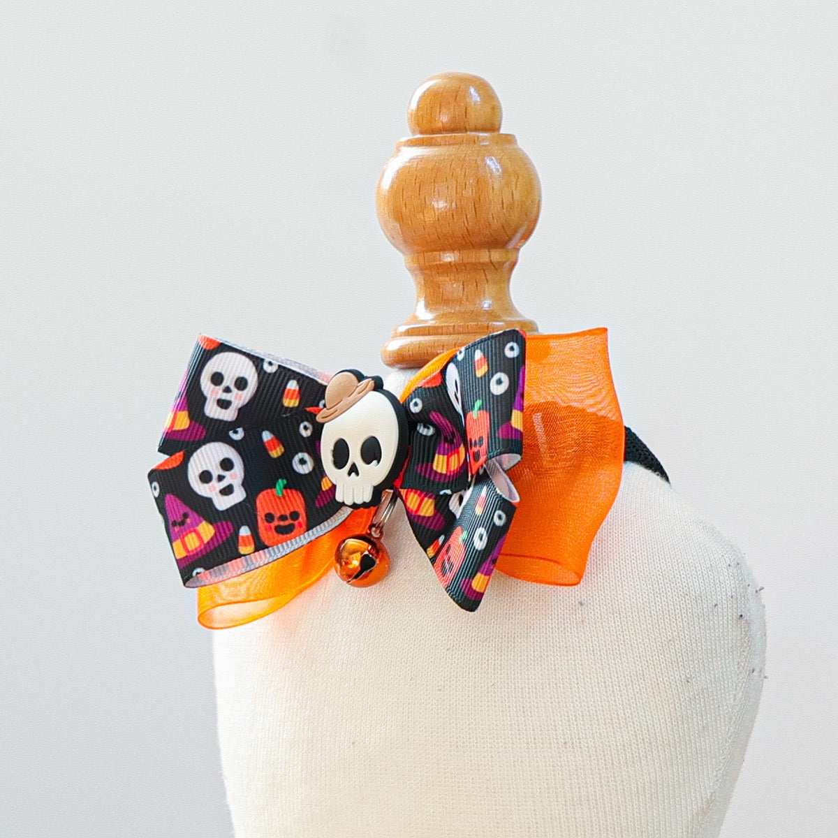 Halloween Bow Tie Collar