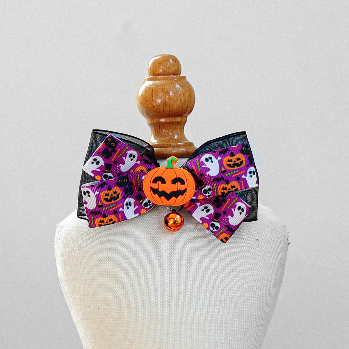 Halloween Bow Tie Collar