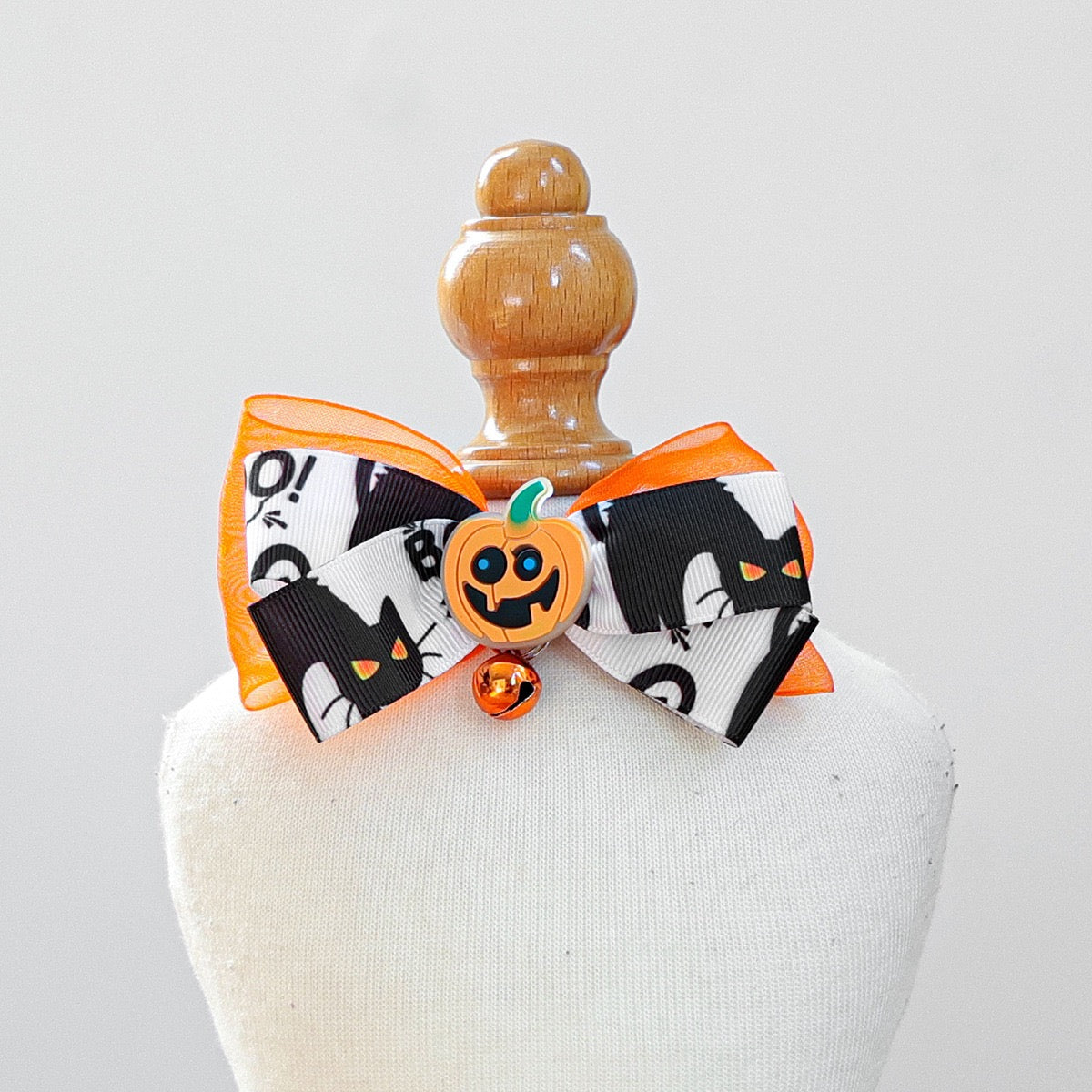 Halloween Bow Tie Collar