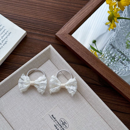 Cute Pet Headwear "Bella"