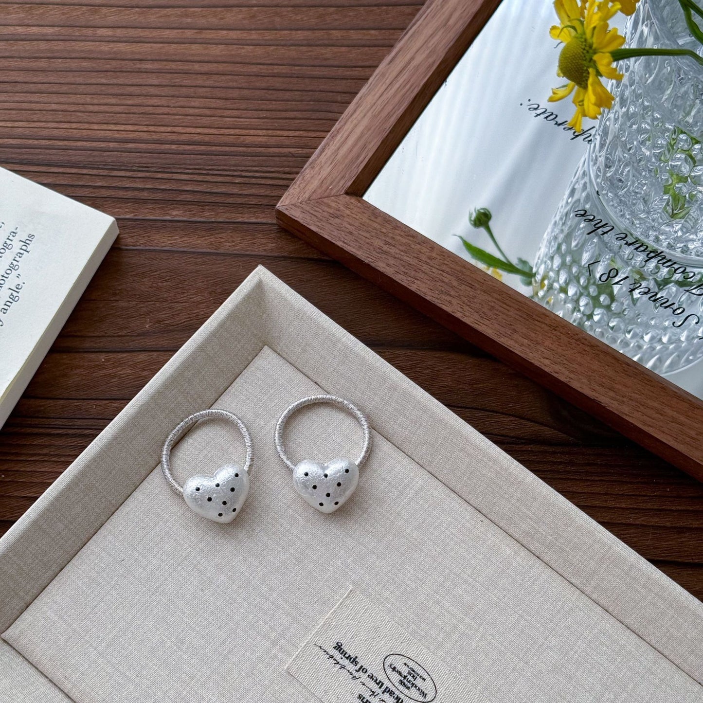 Cute Pet Headwear "Bella"