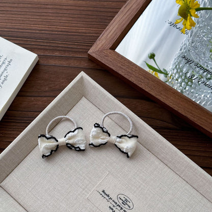 Cute Pet Headwear "Bella"