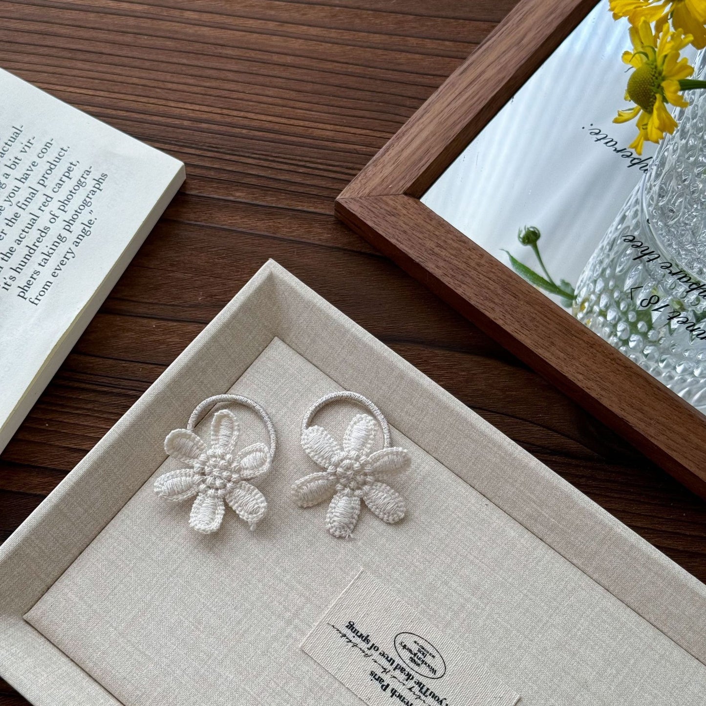 Cute Pet Headwear "Bella"