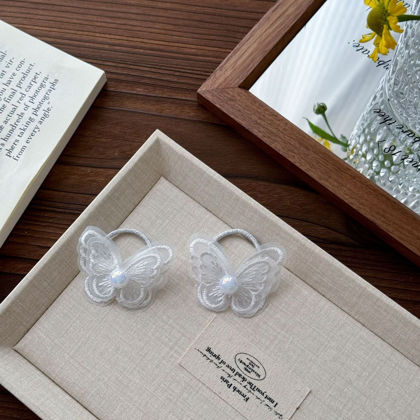 Cute Pet Headwear "Bella"