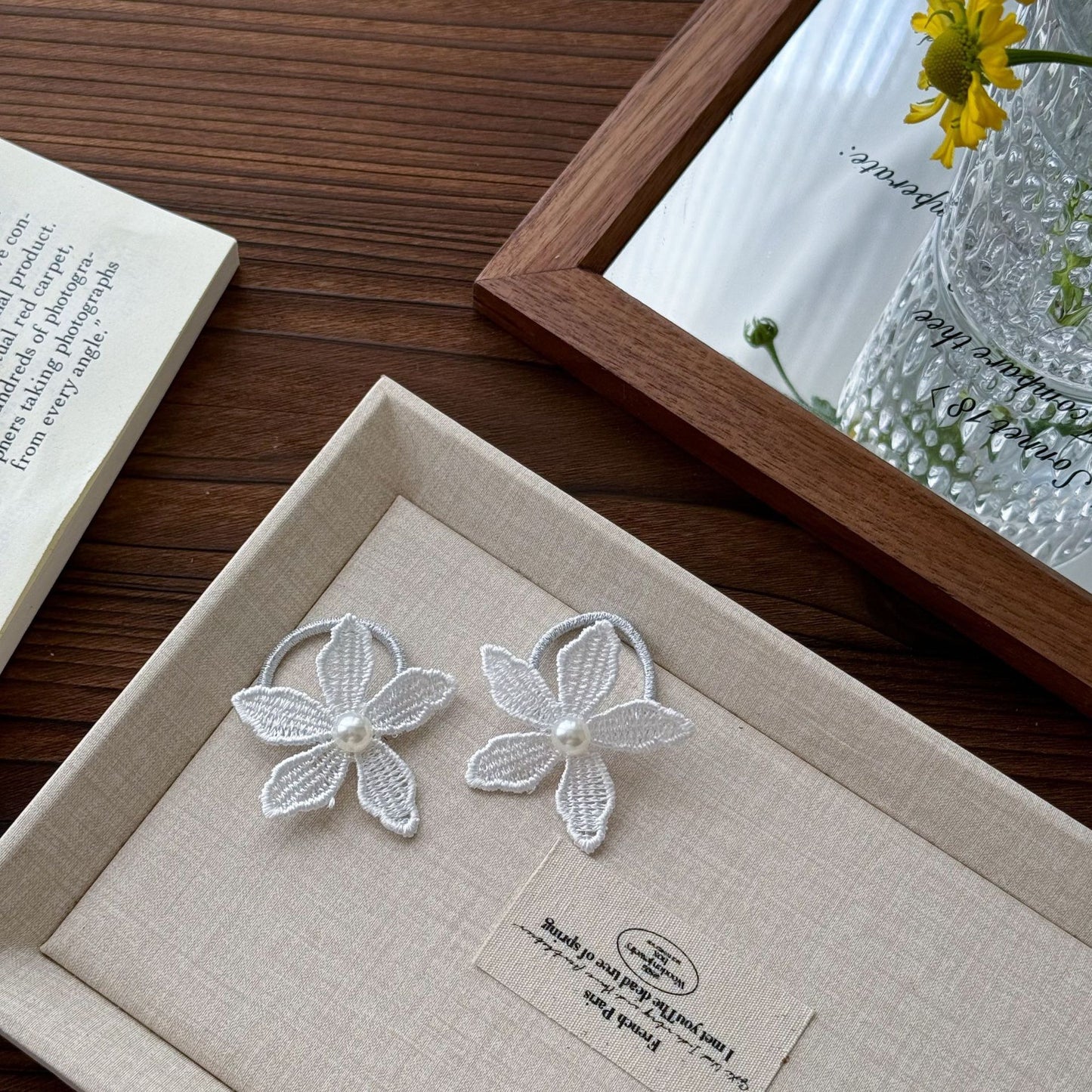 Cute Pet Headwear "Bella"