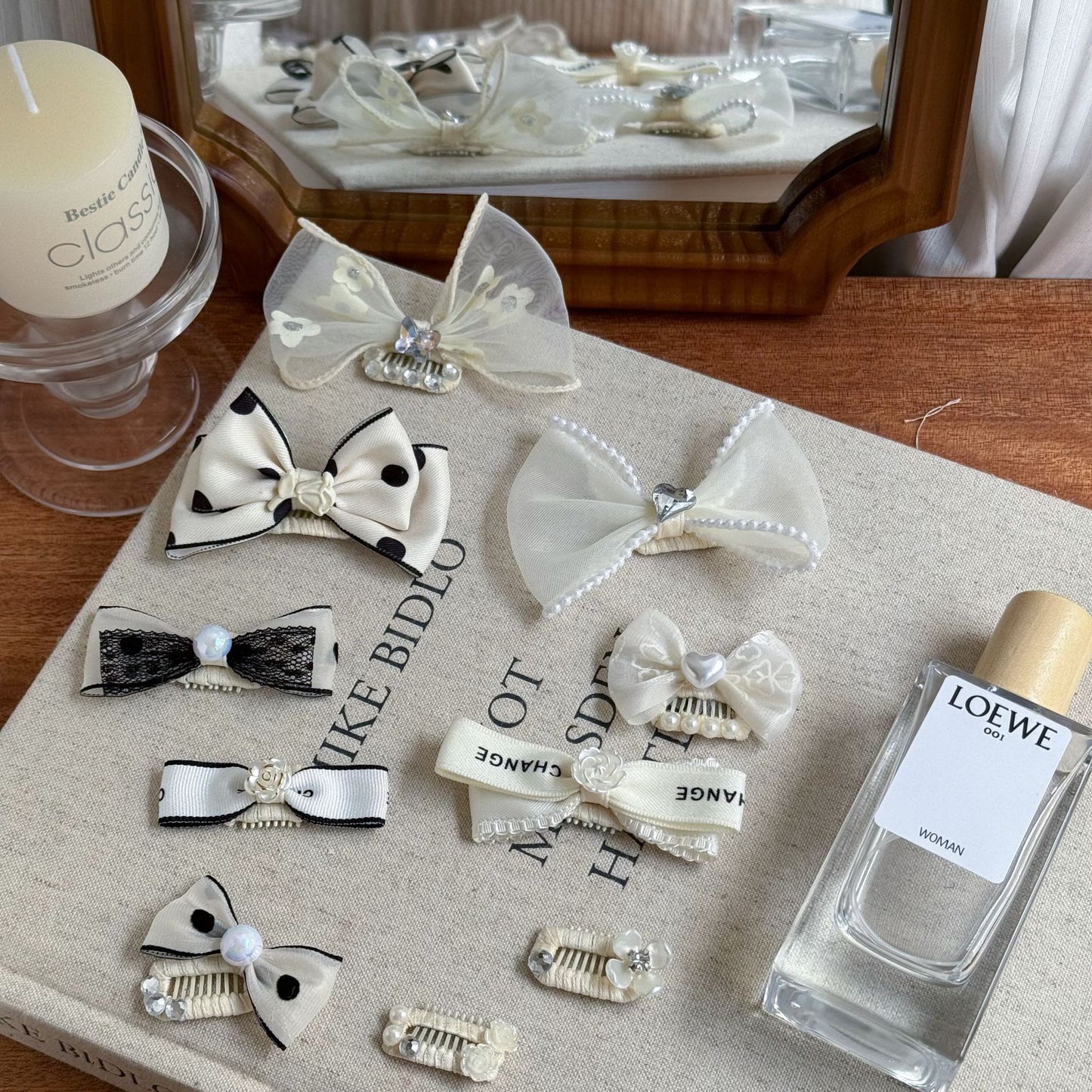 Cute Pet Headwear "Donna"