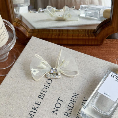 Cute Pet Headwear "Donna"