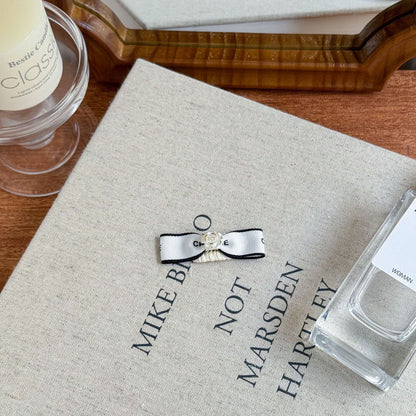 Cute Pet Headwear "Donna"