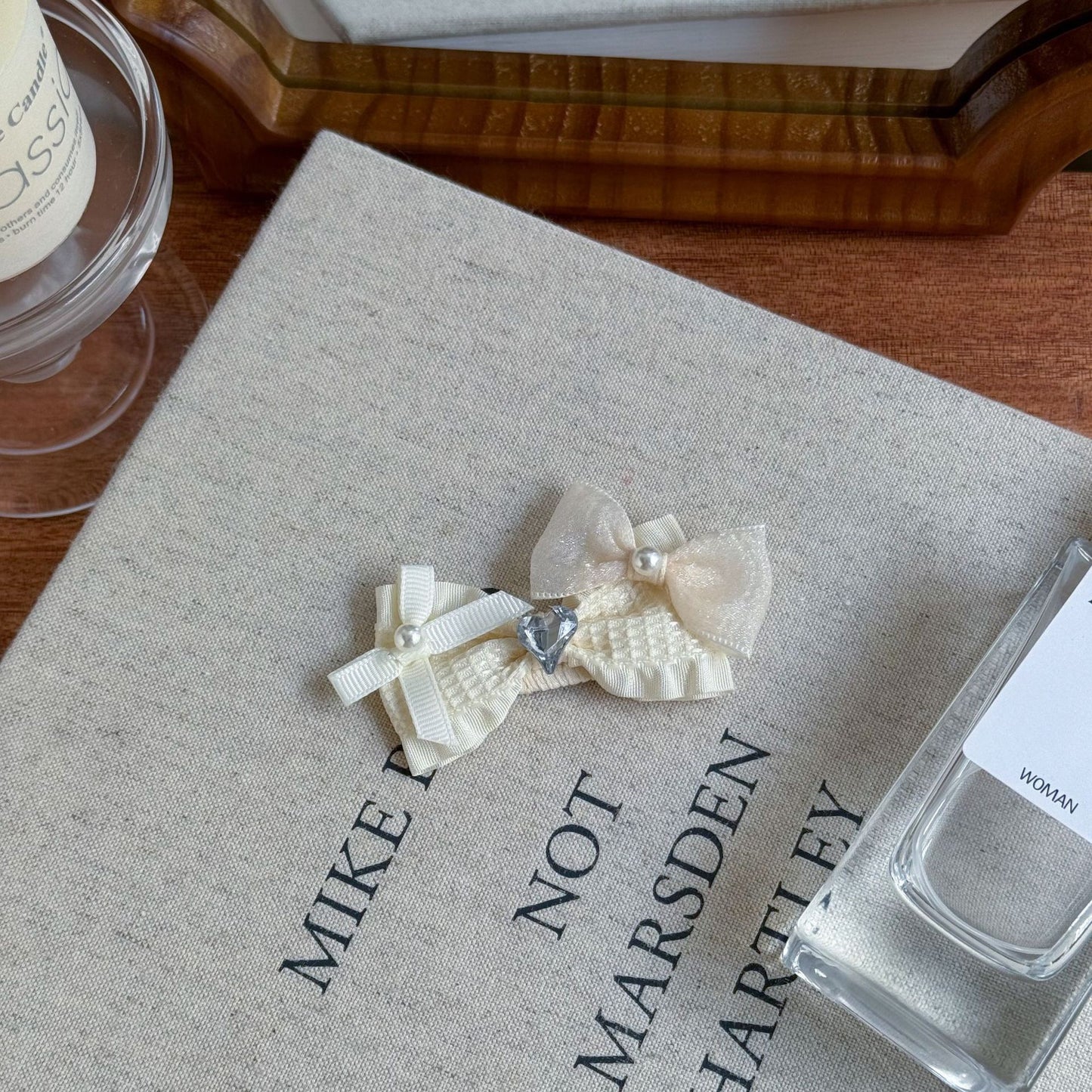 Cute Pet Headwear "Donna"