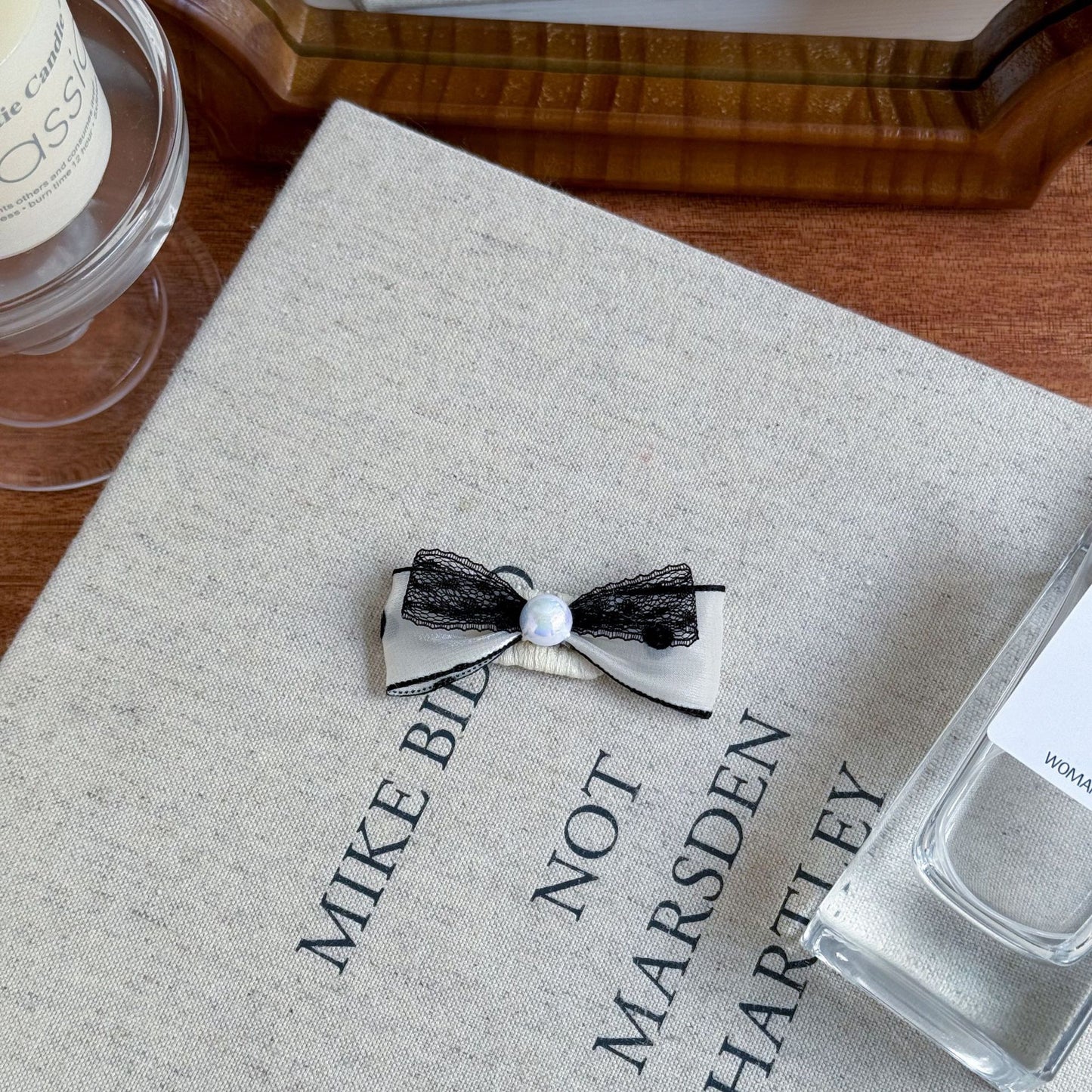 Cute Pet Headwear "Donna"