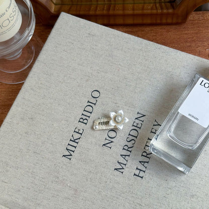 Cute Pet Headwear "Donna"