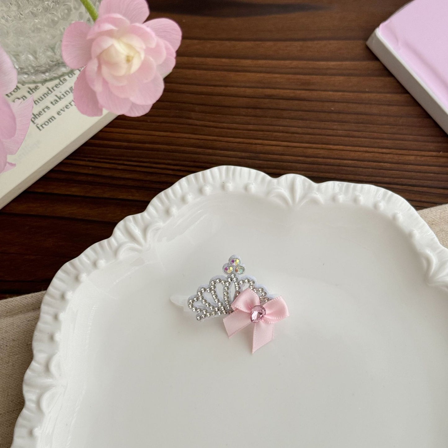 Cute Pet Headwear "Grace"