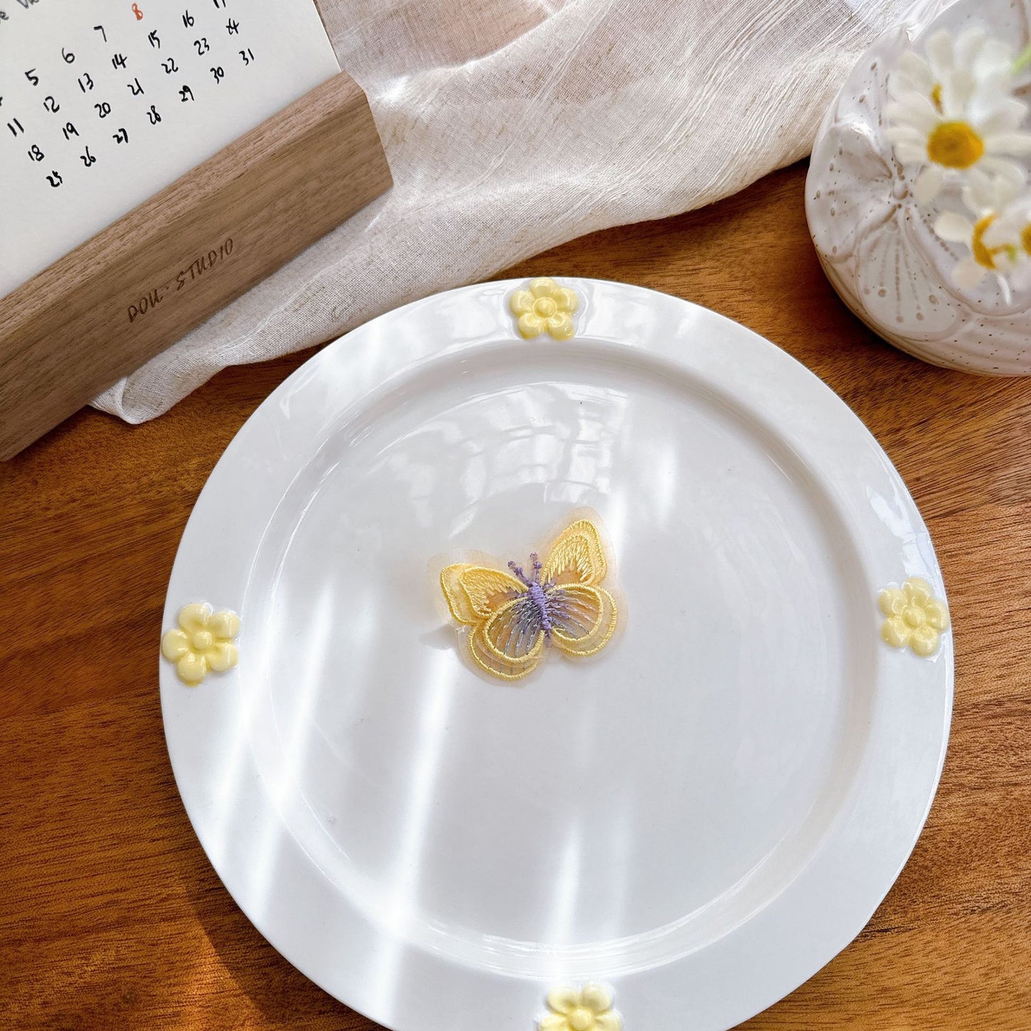 Cute Pet Headwear "Hana"