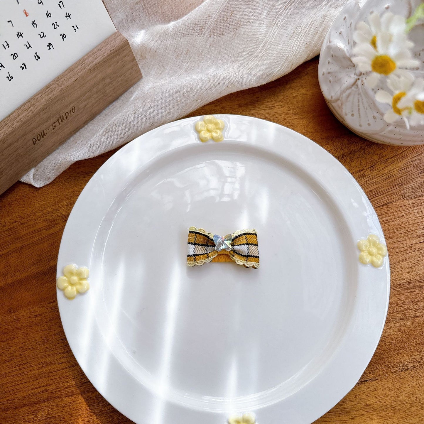 Cute Pet Headwear "Hana"