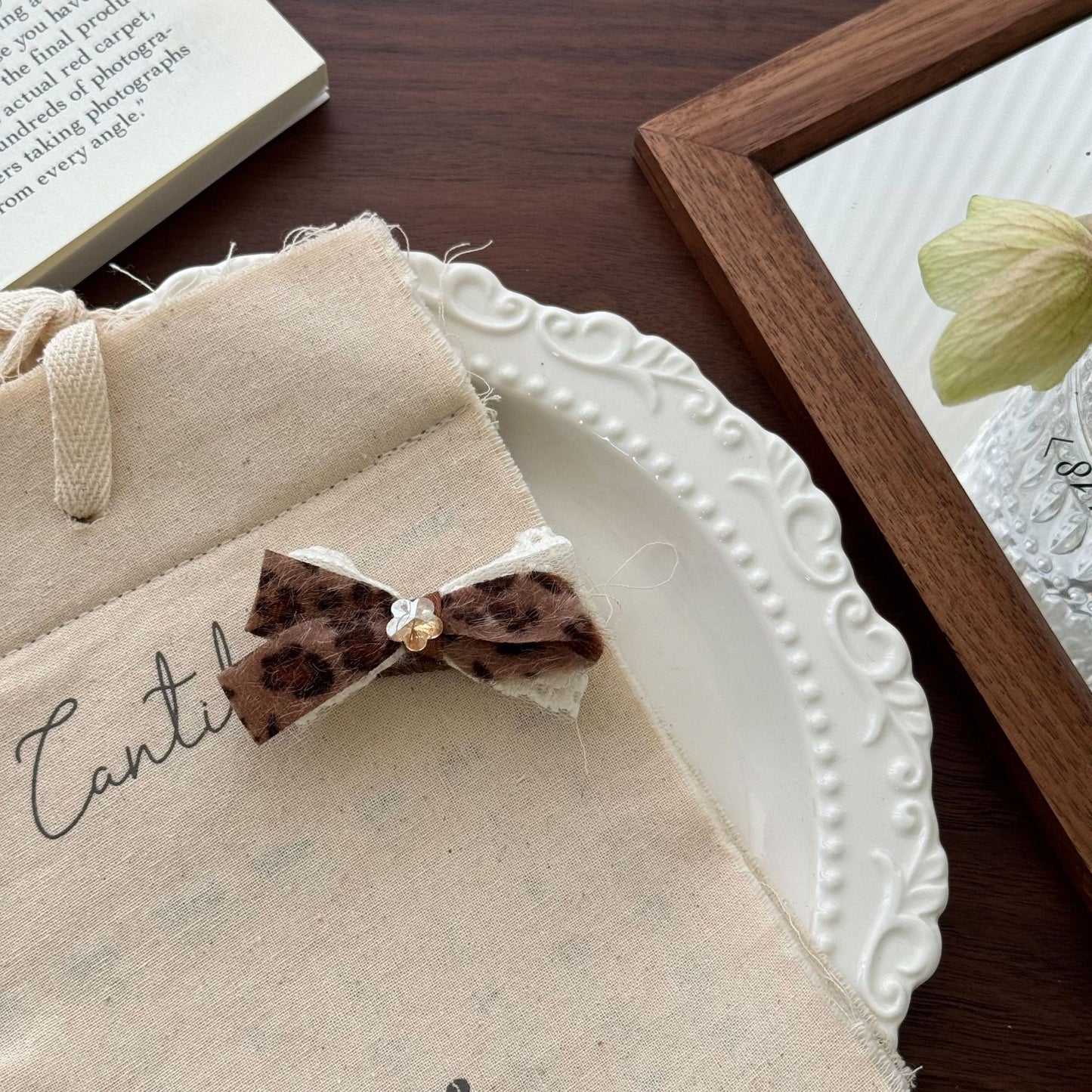 Cute Pet Headwear "Jessie"