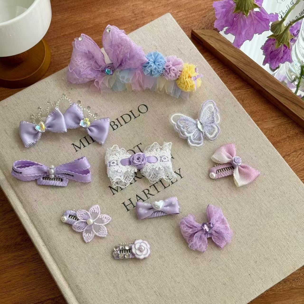 Cute Pet Headwear "Lily"