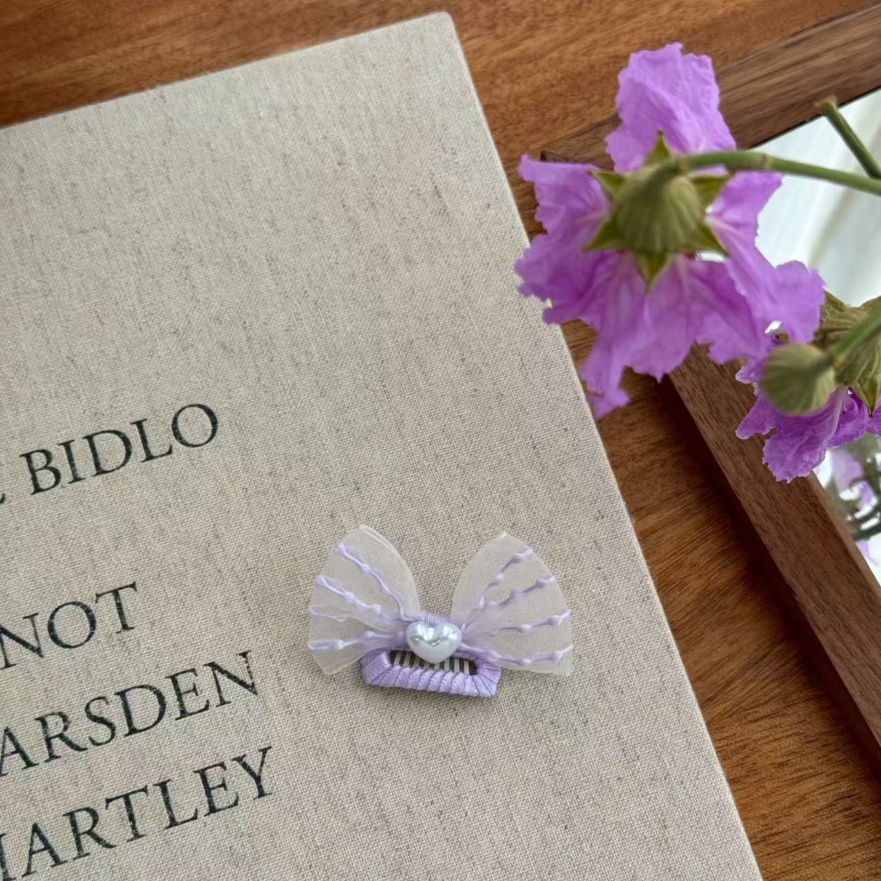 Cute Pet Headwear "Lily"