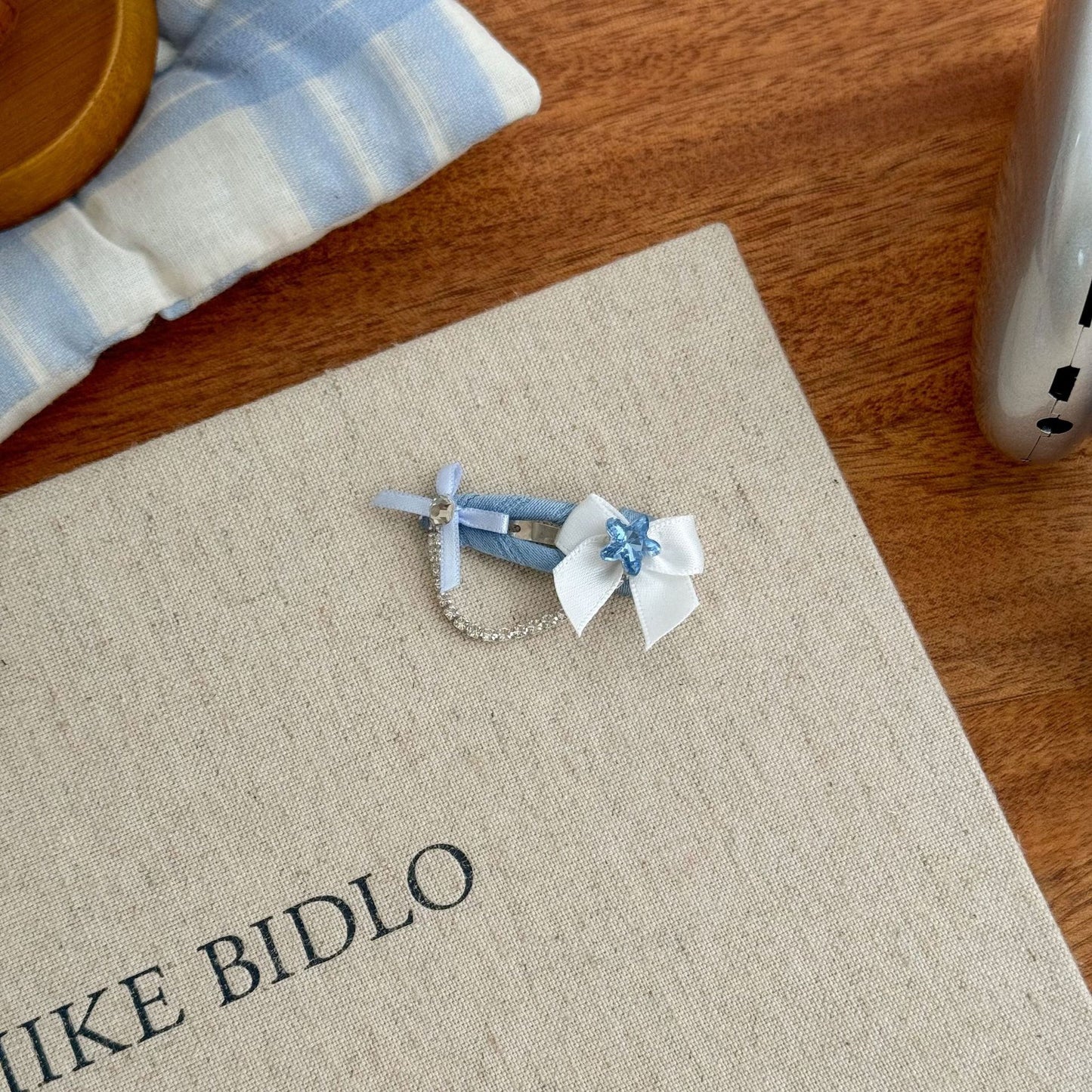 Cute Pet Headwear "Molly"