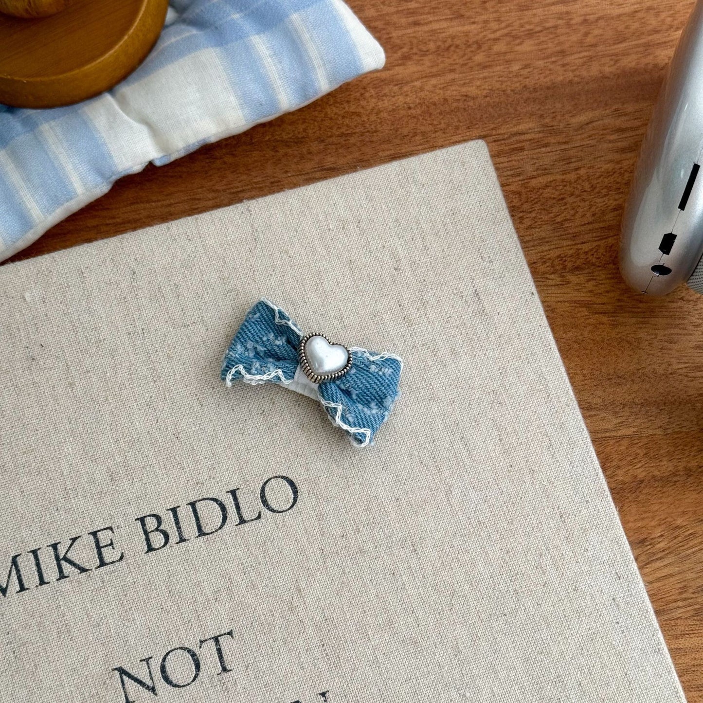 Cute Pet Headwear "Molly"