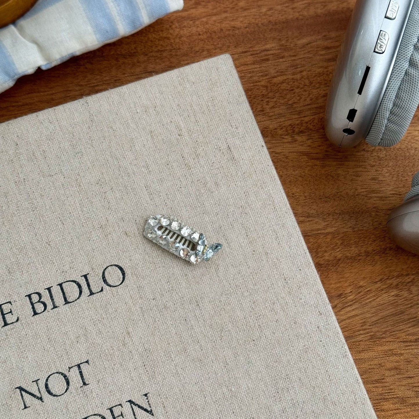 Cute Pet Headwear "Molly"