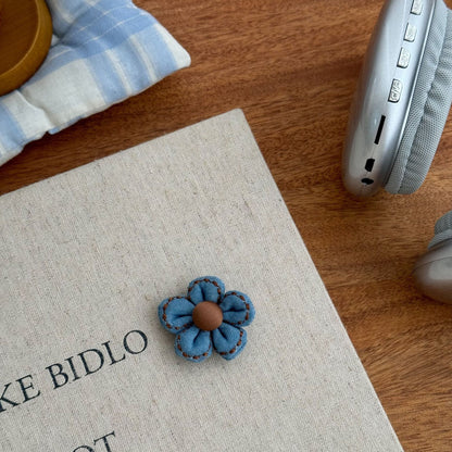 Cute Pet Headwear "Molly"